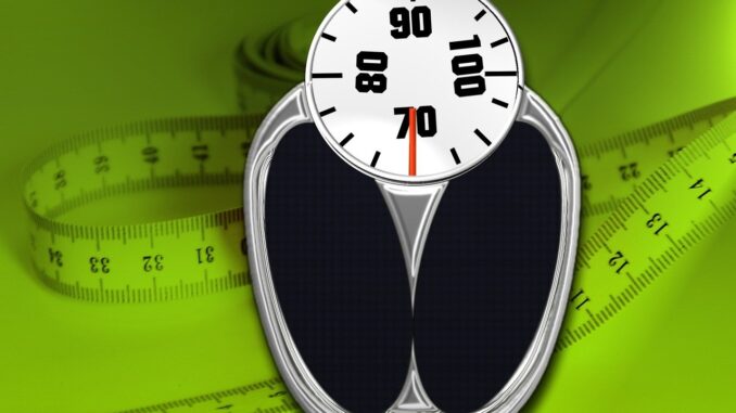 bathroom scale 1149264 1280 1